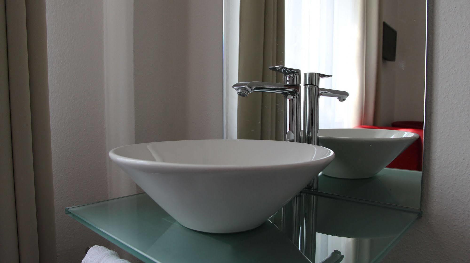 Hotel Deutscher Kaiser Baden-Baden Bagian luar foto