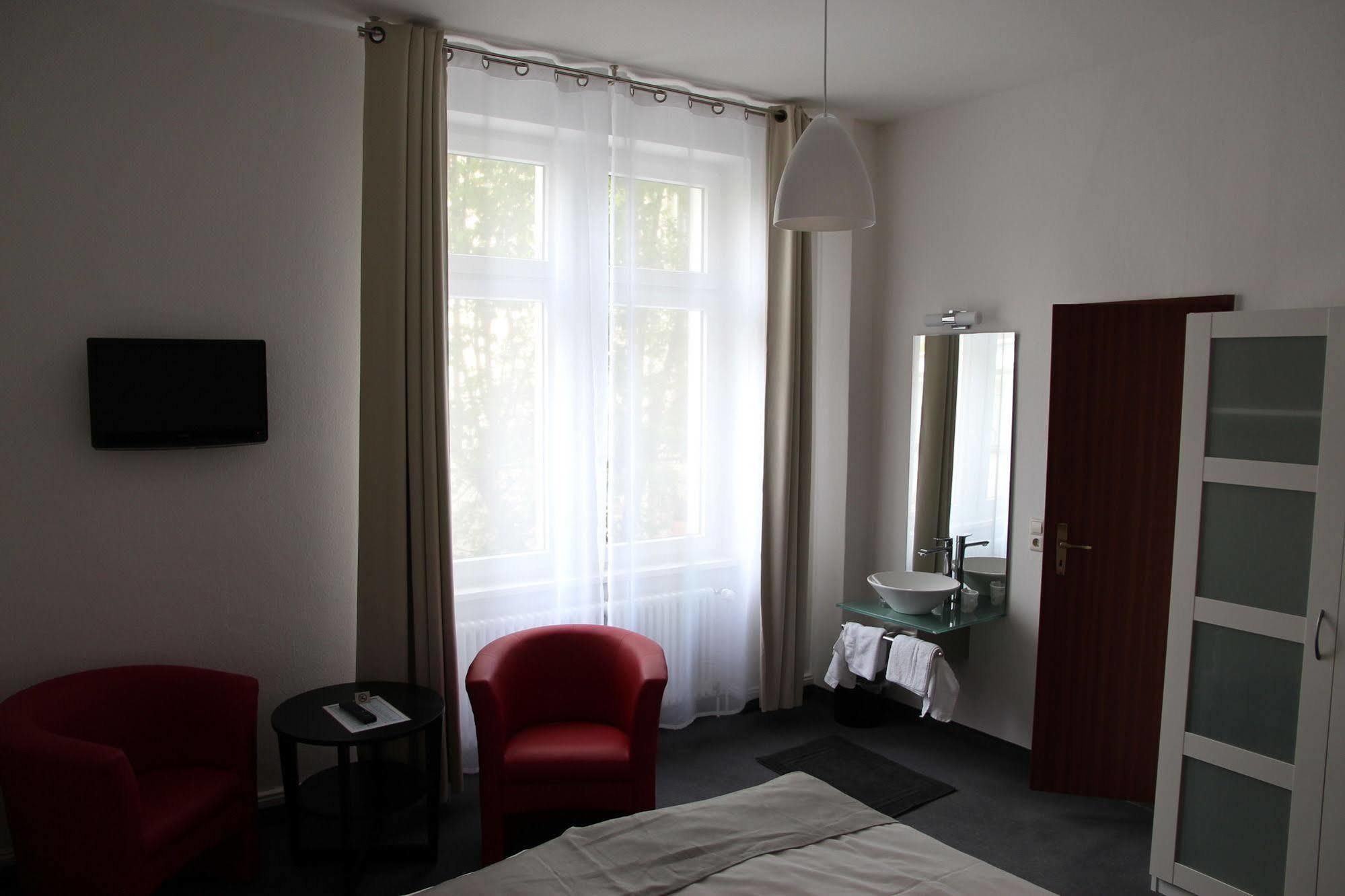 Hotel Deutscher Kaiser Baden-Baden Bagian luar foto